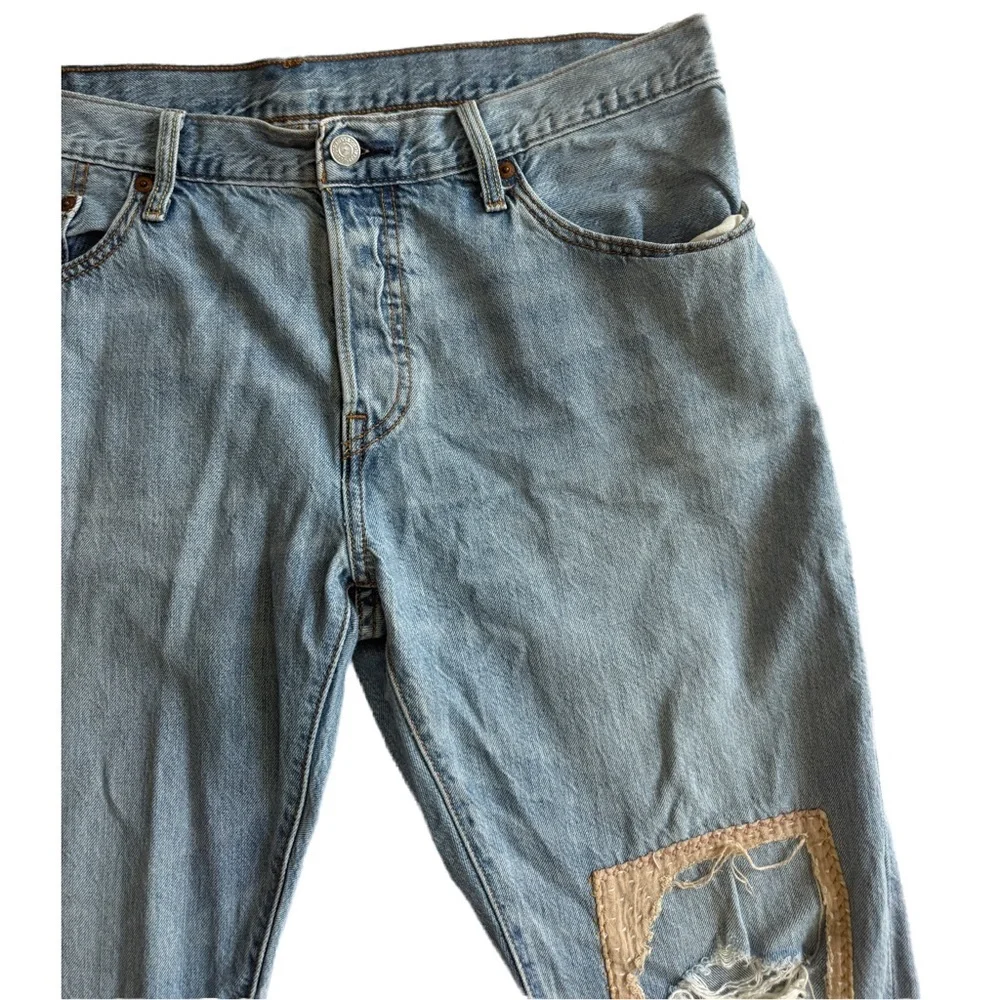Levi’s Custom Patchwork Distressed Straight Leg Jeans 31x32  Y2K Grunge